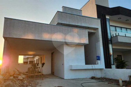 Casa à venda com 3 quartos, sendo 1 suíte,  no condomínio Reserva Ipanema I, Sorocaba - SP