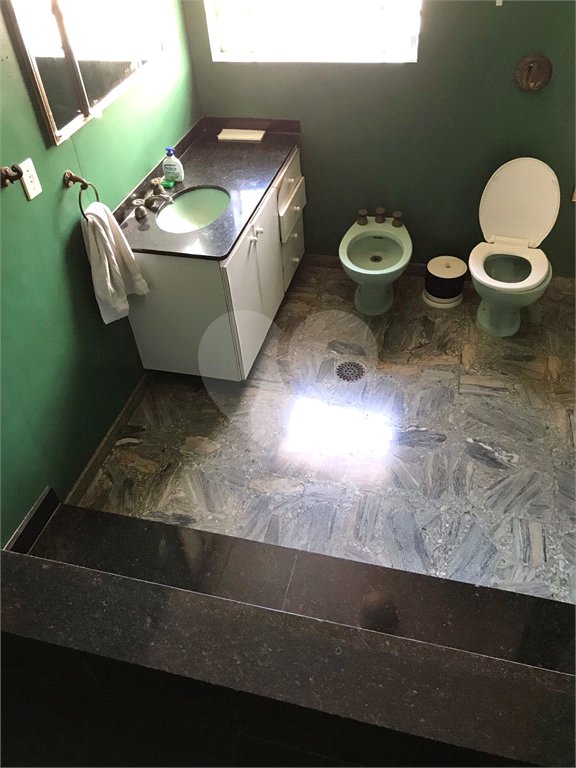 Sobrado à venda com 3 quartos, sendo 1 suíte, em Campo Belo, São Paulo, SP