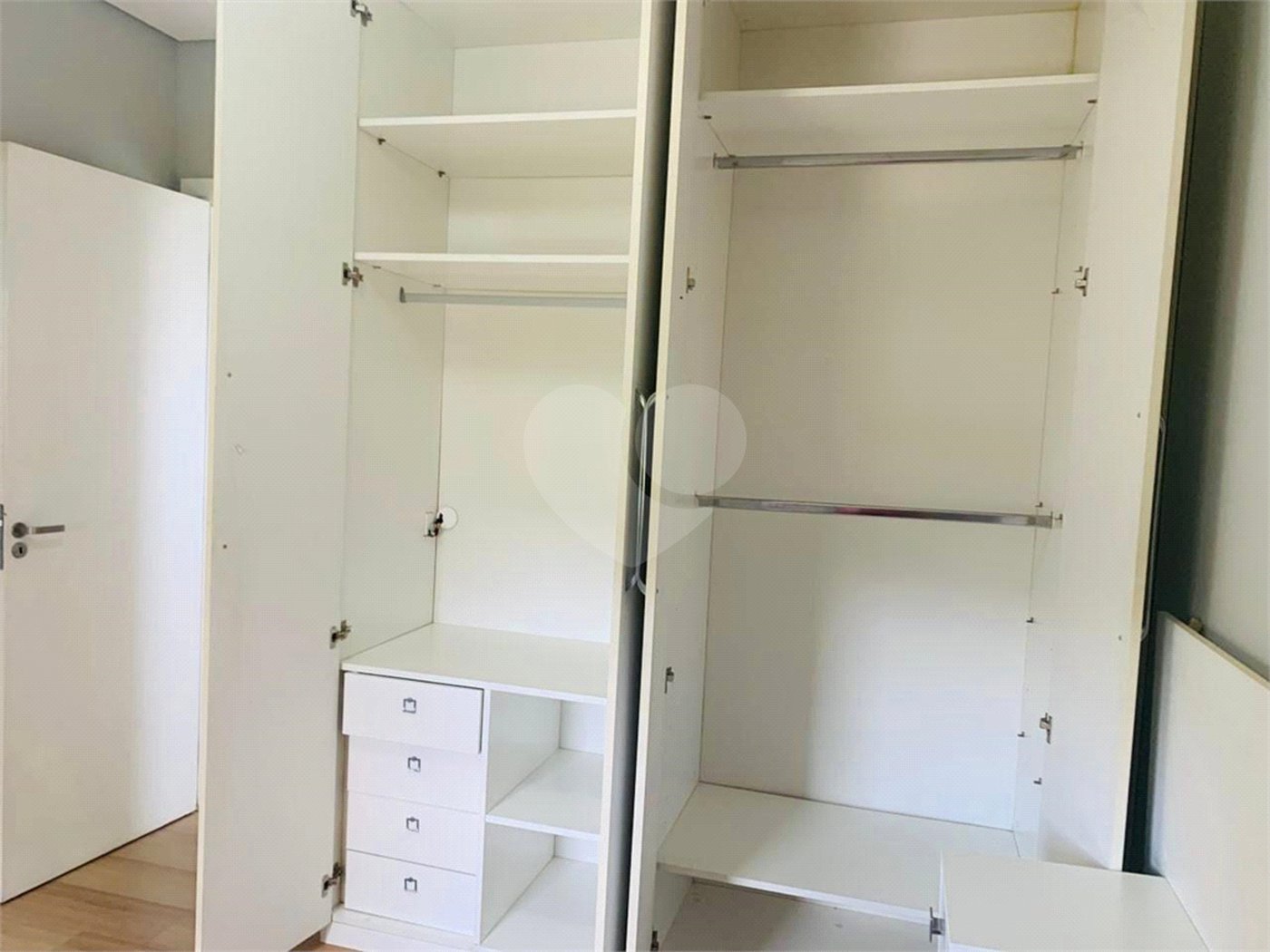 Apartamento à venda com 2 quartos em Vila Odim Antão, Sorocaba, SP