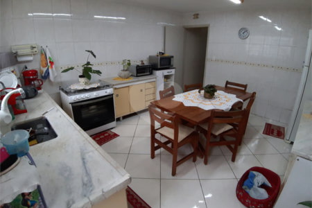 Sobrado à venda com 3 quartos, sendo 1 suíte,  em Vila Albertina, São Paulo, SP