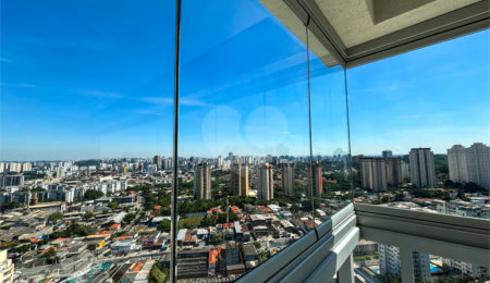 Apartamento à venda com 3 quartos, sendo 1 suíte, em Jardim Marajoara, São Paulo, SP