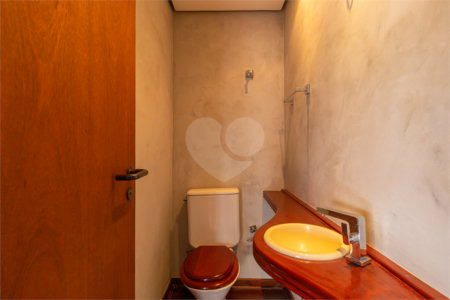 Apartamento à venda com 4 quartos, sendo 3 suítes,  em Chácara Santo Antônio, São Paulo, SP