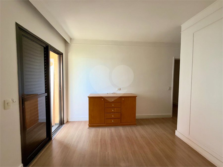 Apartamento à venda com 4 quartos, sendo 2 suítes, em Santana, São Paulo, SP