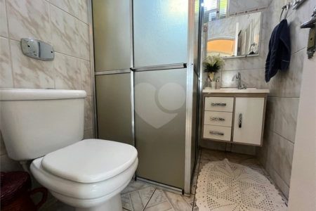 Casa à venda com 2 quartos, sendo 1 suíte, no Centro, Sarapuí, SP