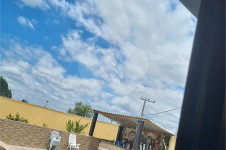 Casa Térrea à venda com 3 quartos, sendo 1 suíte,  no Centro, Ibaté, SP
