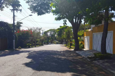 Casa à venda com 7 quartos, sendo 2 suítes, em Brooklin Paulista, São Paulo, SP