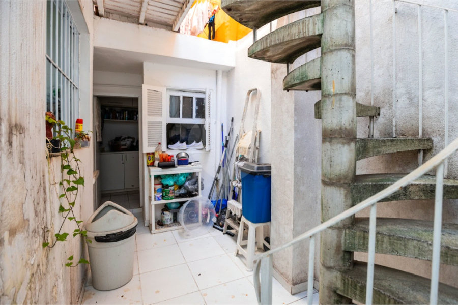 Casa à venda com 2 quartos, sendo 1 suíte, em Jardim Paulistano, São Paulo, SP