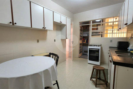 Apartamento à venda com 3 quartos, sendo 1 suíte, no Centro, Sorocaba, SP