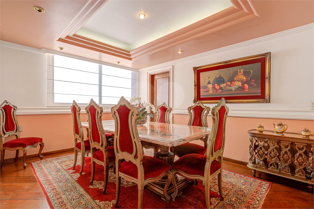 Apartamento à venda com 4 suítes em Moema, São Paulo, SP