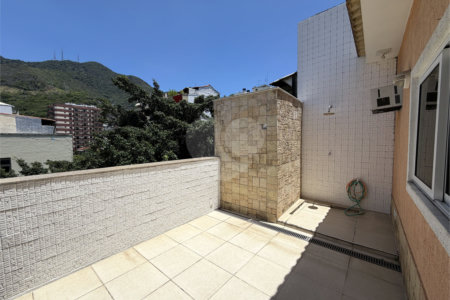 Cobertura à venda com 3 quartos, sendo 1 suíte, em Tijuca, Rio de Janeiro, RJ