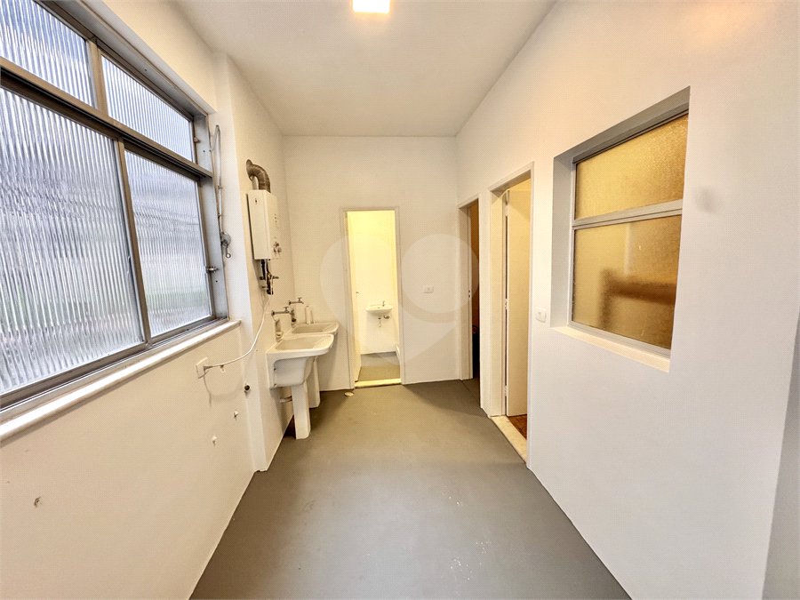 Apartamento à venda com 4 quartos, sendo 1 suíte, em Lagoa, Rio de Janeiro, RJ