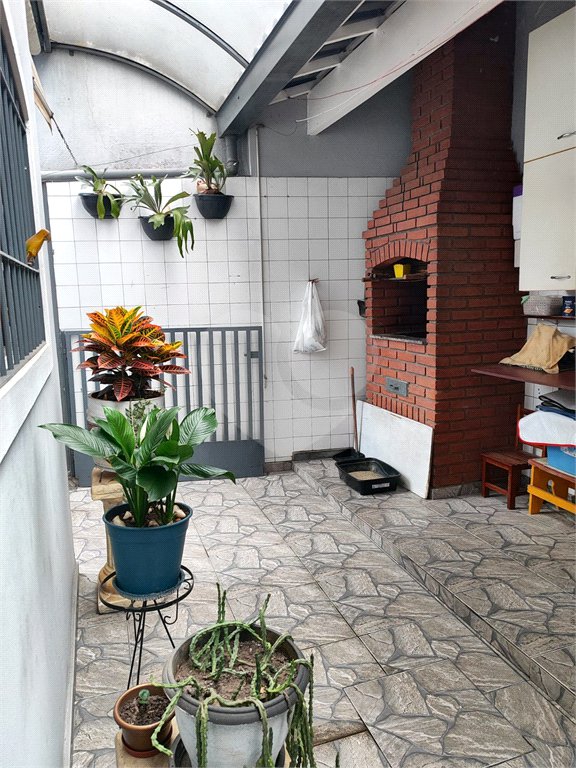 Casa à venda com 4 quartos, sendo 1 suíte, em Jardim Leila, Guarulhos, SP