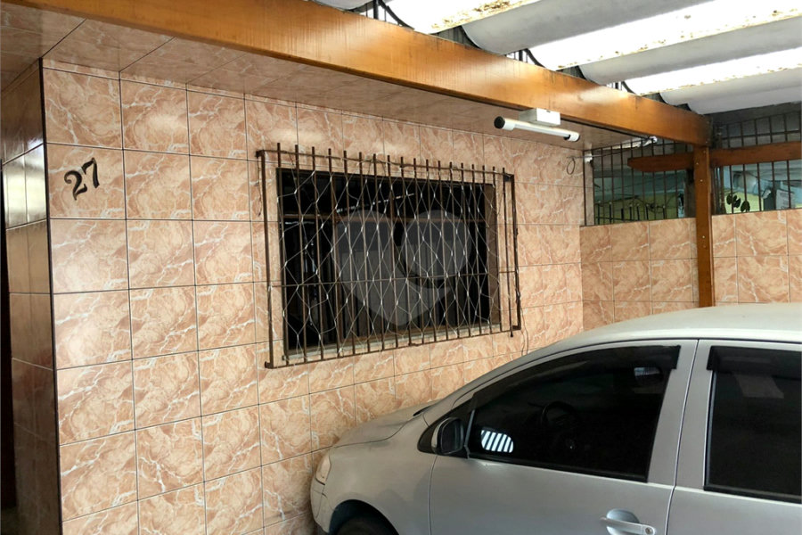 Sobrado à venda com 2 suítes em Vila Mazzei, São Paulo, SP