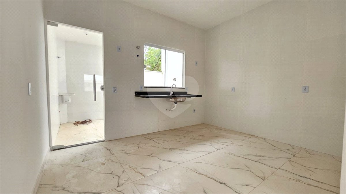 Casa à venda com 2 suítes no condomínio Loteamento Monte Libano, Rio de Janeiro - RJ
