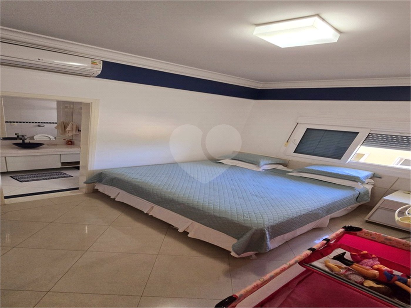 Casa à venda com 4 suítes no condomínio Jardim Residêncial da Villa Suiça, Indaiatuba - SP