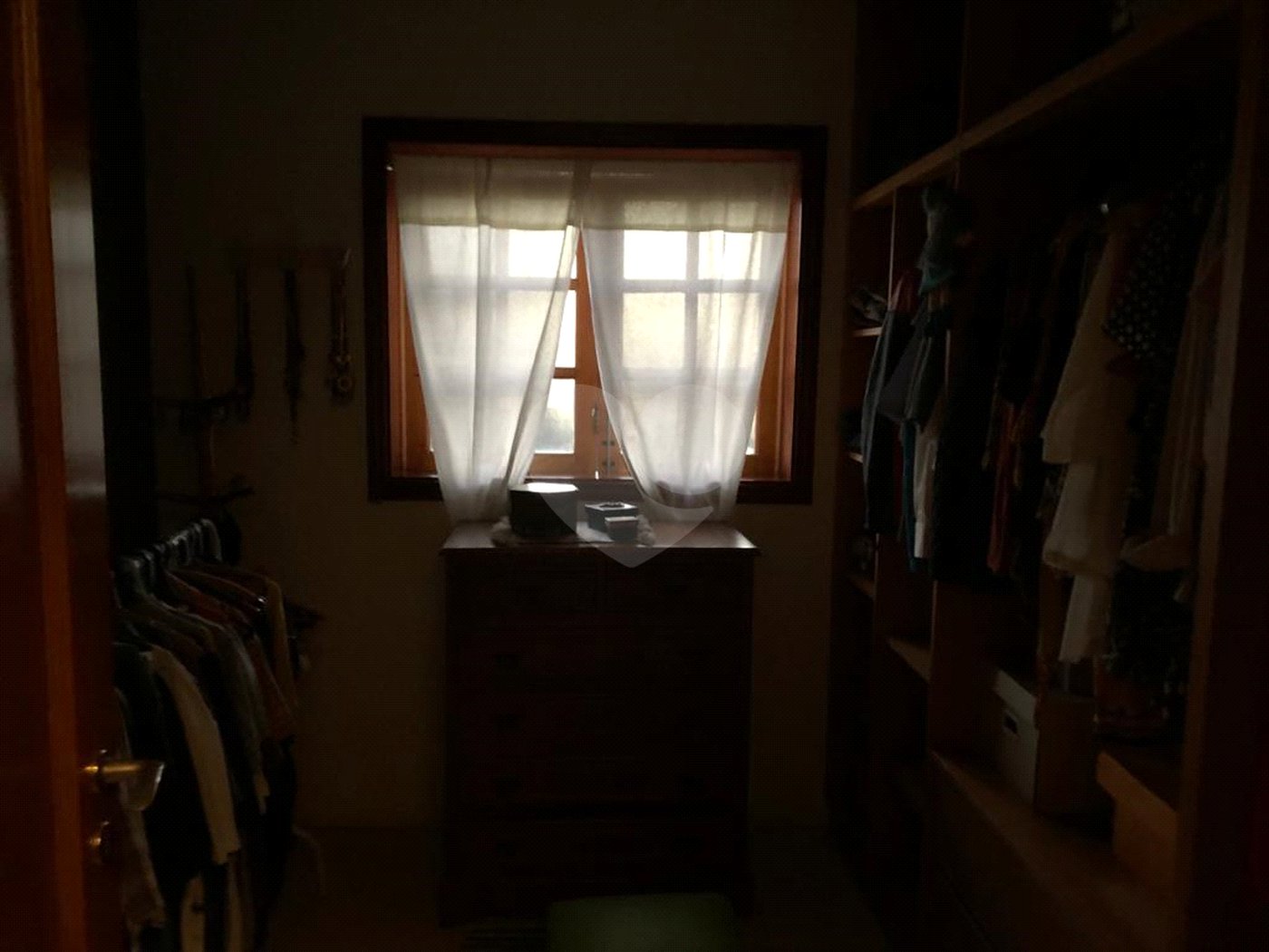 Casa à venda com 3 quartos, sendo 2 suítes, no condomínio Residencial Vivendas Piccolo Paese, Salto - SP
