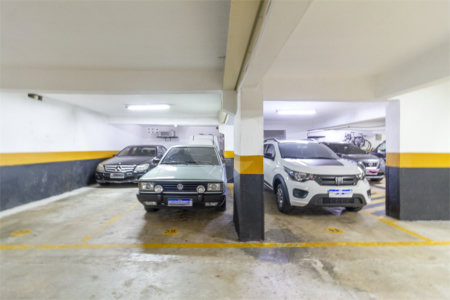 Apartamento à venda com 4 quartos, sendo 1 suíte, em Indianópolis, São Paulo, SP