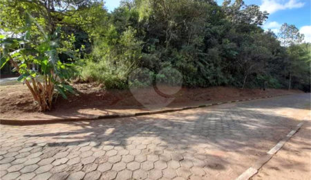 Terreno à venda em Serra da Cantareira, Mairiporã, SP