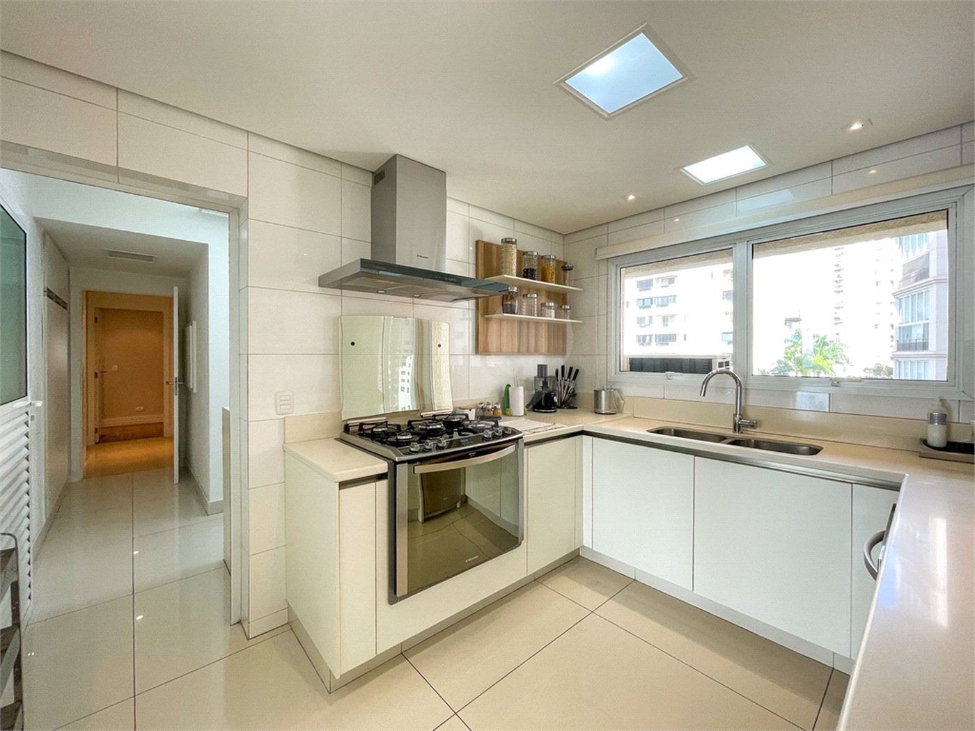 Apartamento à venda com 3 suítes em Perdizes, São Paulo, SP