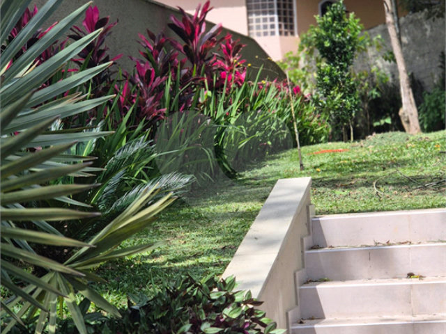 Casa à venda com 3 suítes no condomínio Alpes da Cantareira, Mairiporã - SP