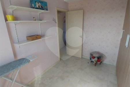 Apartamento à venda com 3 quartos, sendo 1 suíte, em Vila Rubens, Mogi das Cruzes, SP