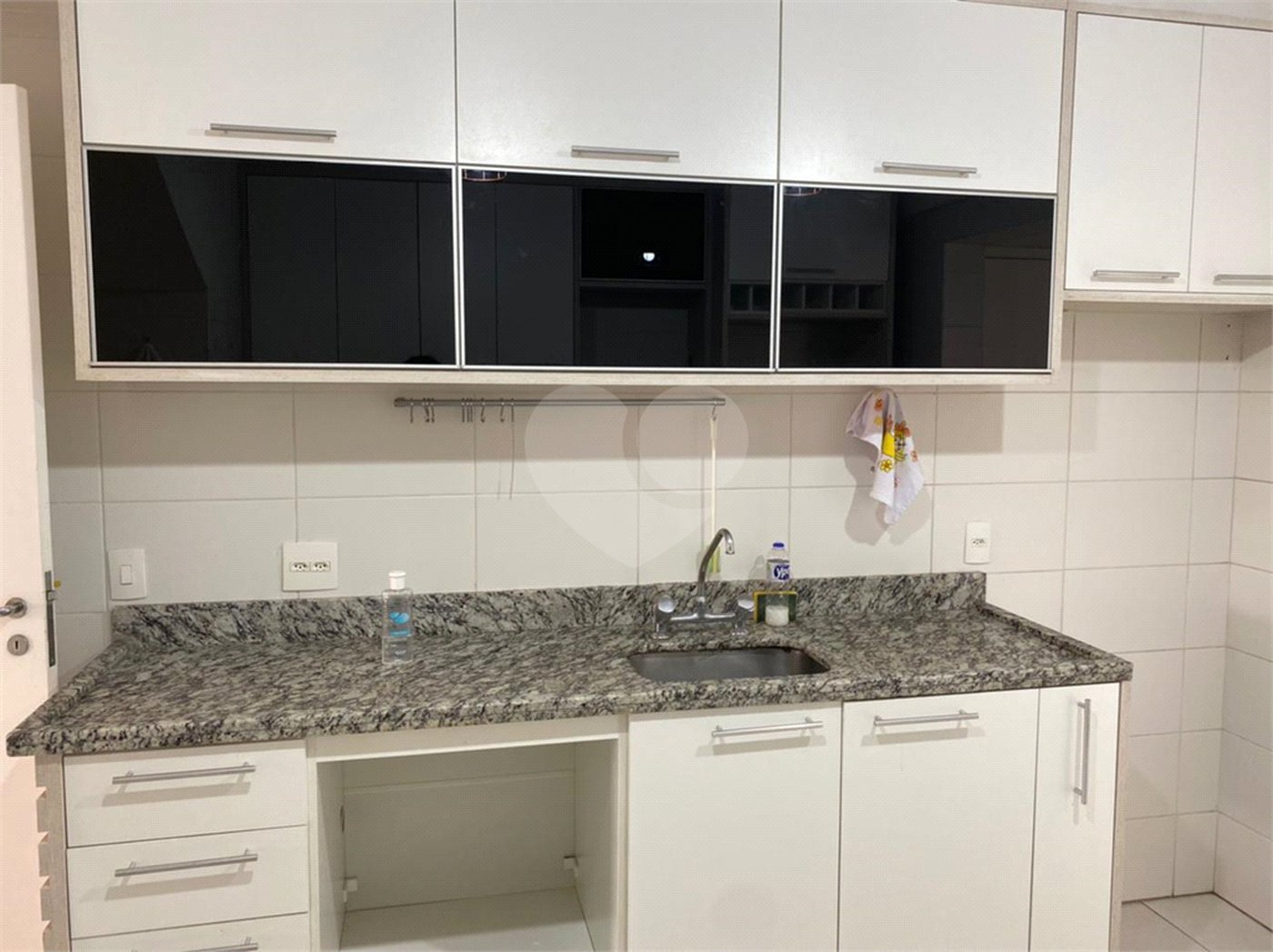 Apartamento à venda com 4 quartos, sendo 2 suítes, em Paraíso do Morumbi, São Paulo, SP
