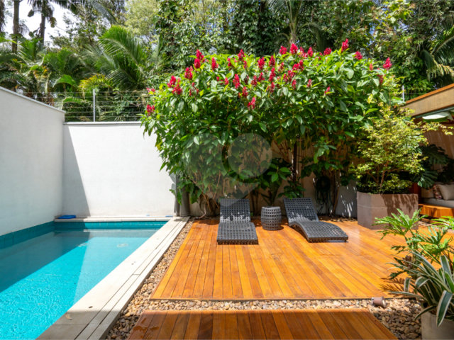 Casa à venda com 3 suítes no condomínio Modernne, São Paulo - SP