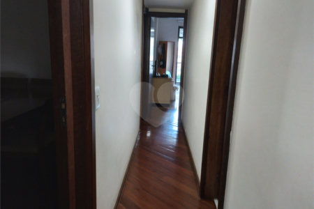 Apartamento à venda com 4 quartos, sendo 1 suíte, em Tijuca, Rio de Janeiro, RJ