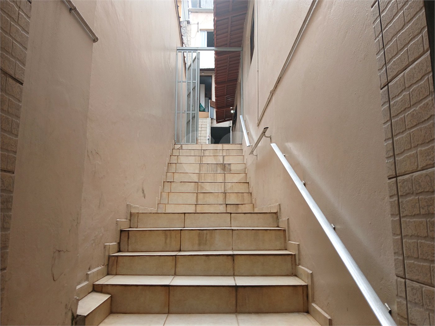 Sobrado à venda com 5 quartos, sendo 1 suíte, em Tucuruvi, São Paulo, SP