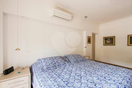 Casa Térrea à venda com 5 suítes em Jardim Marajoara, São Paulo, SP