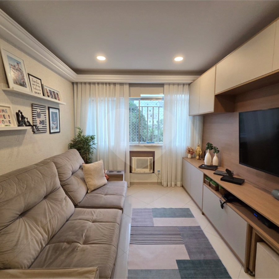 Apartamento à venda com 3 quartos, sendo 1 suíte, em Tijuca, Rio de Janeiro, RJ