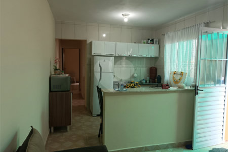 Casa à venda com 2 quartos, sendo 1 suíte, em Jardim Vinhas do Sol (mailasqui), São Roque, SP