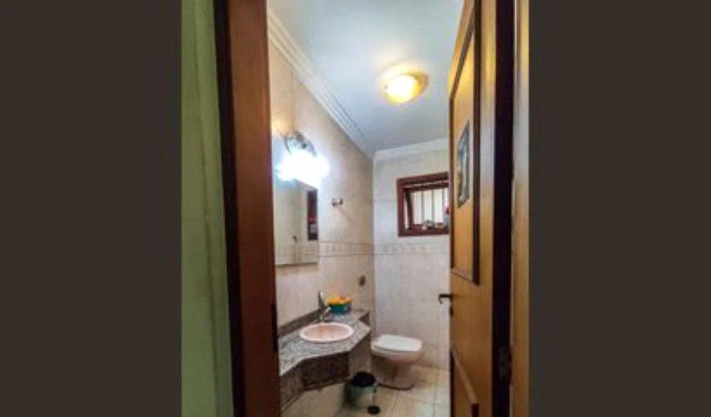 Casa à venda com 3 quartos, sendo 1 suíte,  em Vila Morse, São Paulo, SP