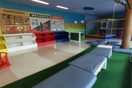 Apartamento à venda com 3 suítes em Jardim Monte Kemel, São Paulo, SP
