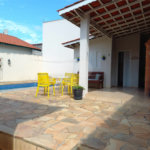 Casa à venda com 3 quartos, sendo 1 suíte, em Santa Luzia, Bragança Paulista, SP