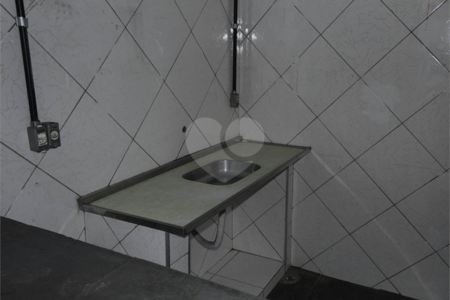 Prédio à venda em Bom Retiro, São Paulo, SP