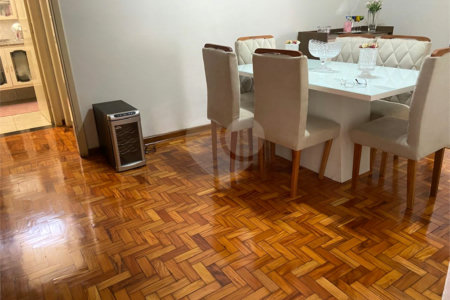 Casa à venda com 3 quartos, sendo 1 suíte, no Centro, Araraquara, SP