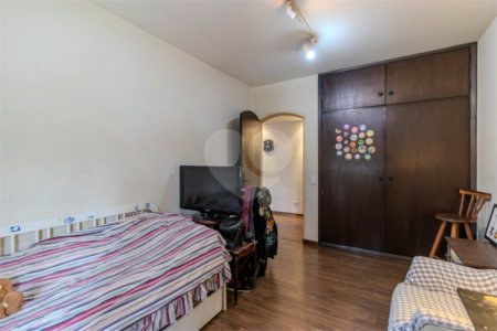 Apartamento à venda com 3 quartos, sendo 1 suíte,  em Granja Julieta, São Paulo, SP