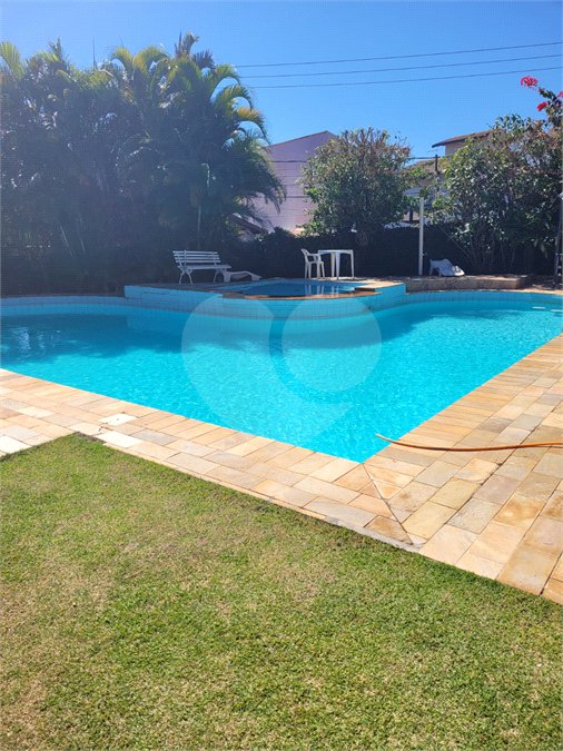 Casa à venda com 4 quartos, sendo 2 suítes, no Centro, Vinhedo, SP