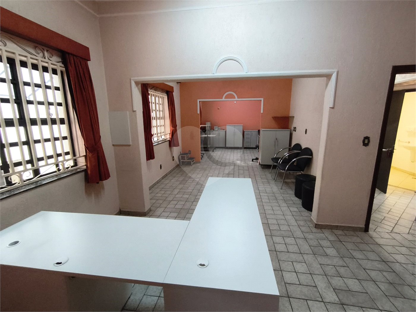 Casa à venda ou para alugar com 1 suíte, no Centro, Itapetininga, SP