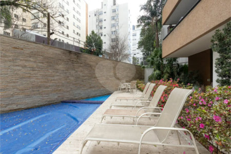 Apartamento de 233 m² à venda em Higienópolis com 4 dormitórios.