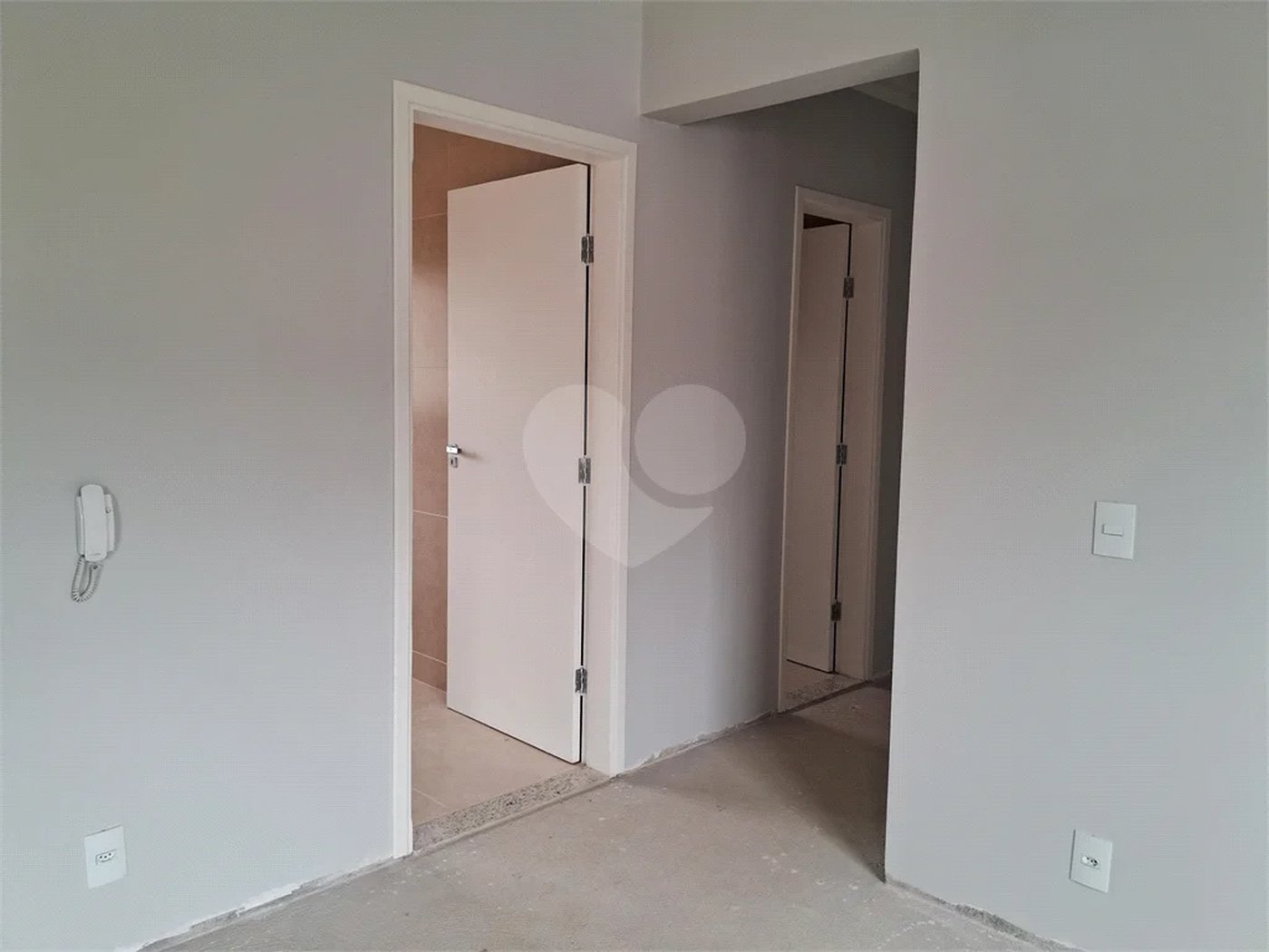 Apartamento à venda com excelente localização - 3 quartos sendo 1 suíte - 1 vaga