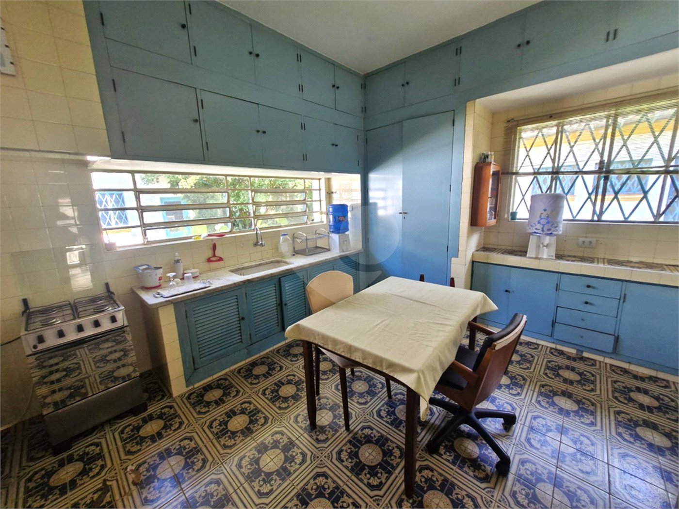 Casa Térrea à venda com 5 quartos em Jardim Petrópolis, São Paulo, SP