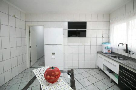 Casa à venda com 3 quartos, sendo 1 suíte, em Vila Regente Feijó, São Paulo, SP
