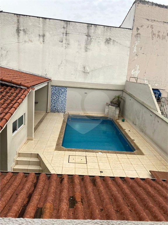 Sobrado à venda com 4 quartos, sendo 1 suíte,  em Palmas do Tremembé, São Paulo, SP