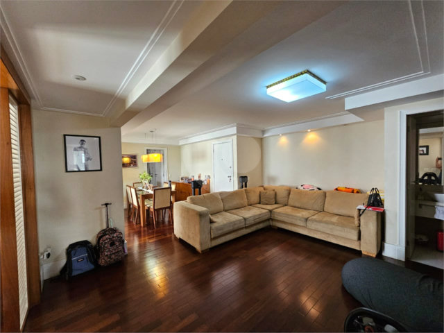Apartamento à venda com 3 suítes em Chácara Santo Antônio (zona Sul), São Paulo, SP