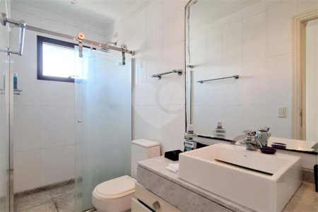 Apartamento à venda com 3 suítes em Água Fria, São Paulo, SP
