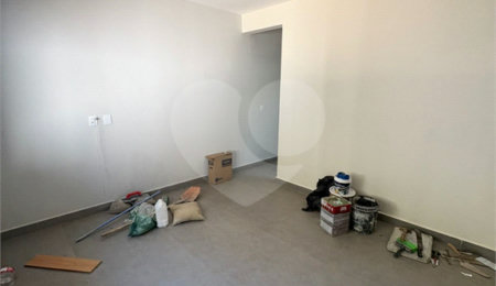 Sobrado à venda com 3 suítes em Jardim Maristela, Atibaia, SP