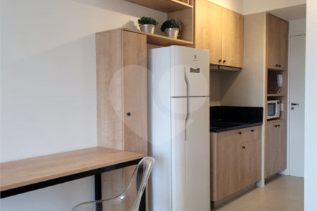 Apartamento à venda ou para alugar com 1 quarto em Pinheiros, São Paulo, SP
