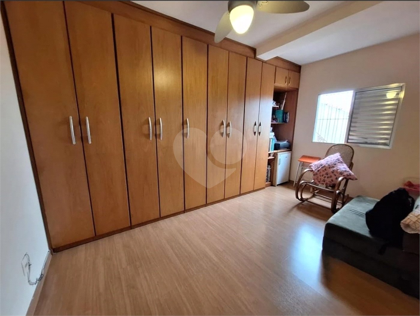 Casa à venda com 3 quartos, sendo 1 suíte, em Vila Gomes, São Paulo, SP